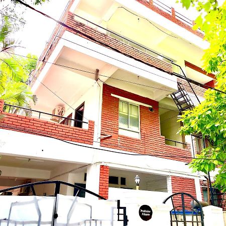 Bedchambers Serviced Apartments, Hyderabad Exteriör bild
