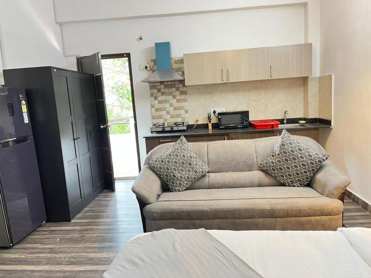 Bedchambers Serviced Apartments, Hyderabad Exteriör bild