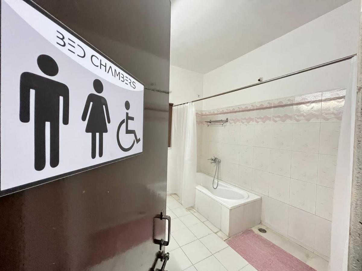 Bedchambers Serviced Apartments, Hyderabad Exteriör bild