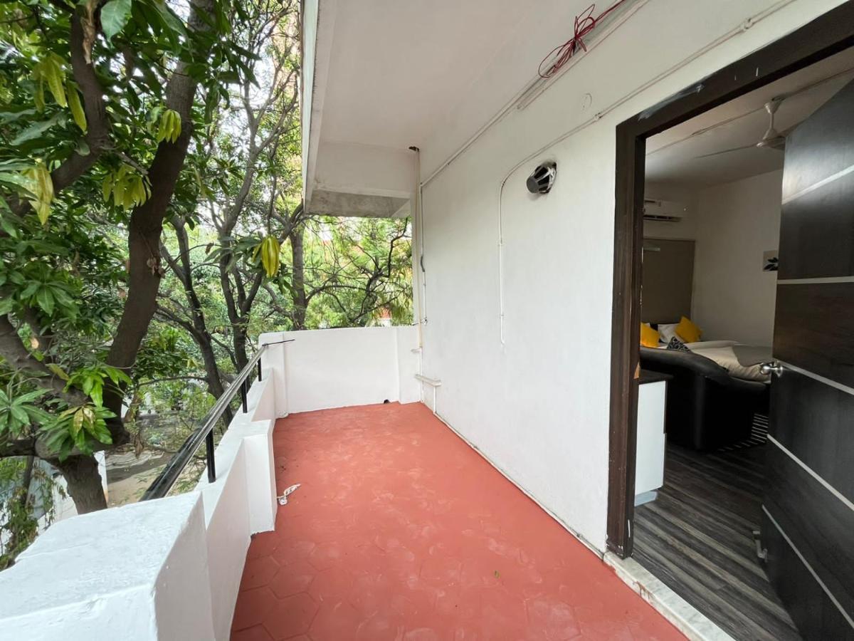 Bedchambers Serviced Apartments, Hyderabad Exteriör bild